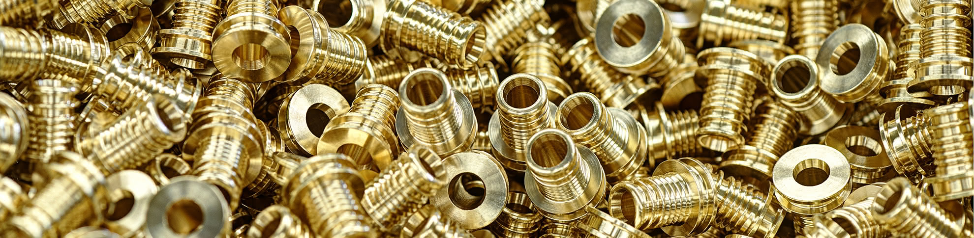 Particolari torniti in ottone, esempio di minuteria di precisione Eredi Baitelli (Ø 0,5-40 mm)